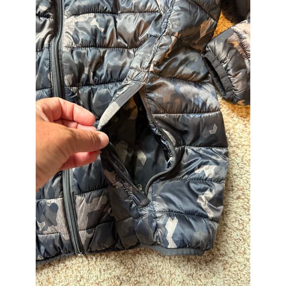 HAWKE & CO Mens puffer coat, size Medium, packable in pouch, Super light weight - Picture 10 of 14